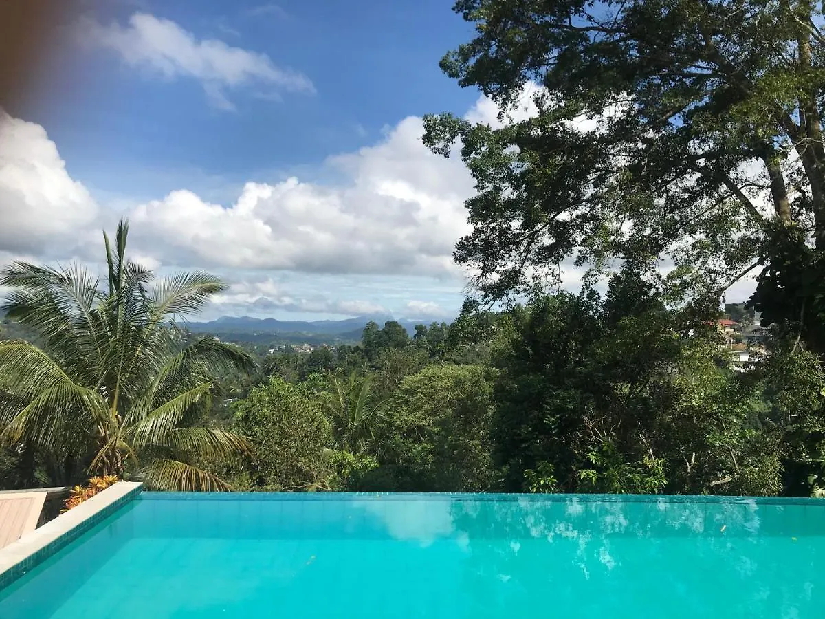 Villa Shenandoah Kandy Hotel